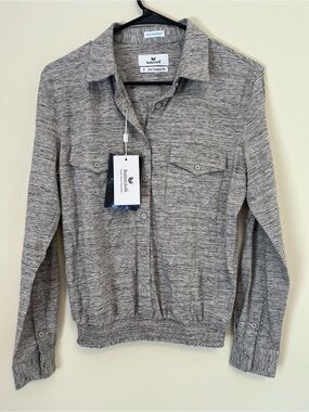 NWT Buttercloth Pre Tucked Fit Platinum Instinct Icy Cotton Cloud Grey Heather S